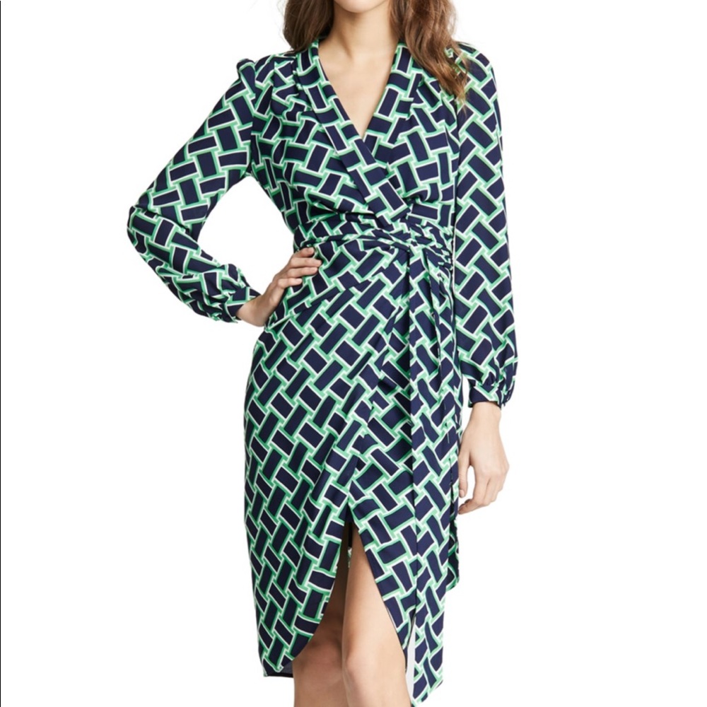 DVF Carla Vintage Weave Vetiver tulip wrap 8 EUC